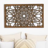 Virág mintás mandala fából