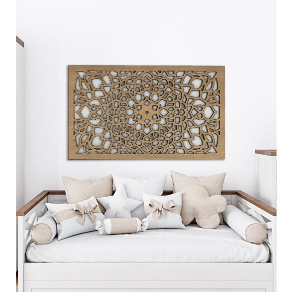 Gyönyörű, fából készült, virág mintás mandala falikép